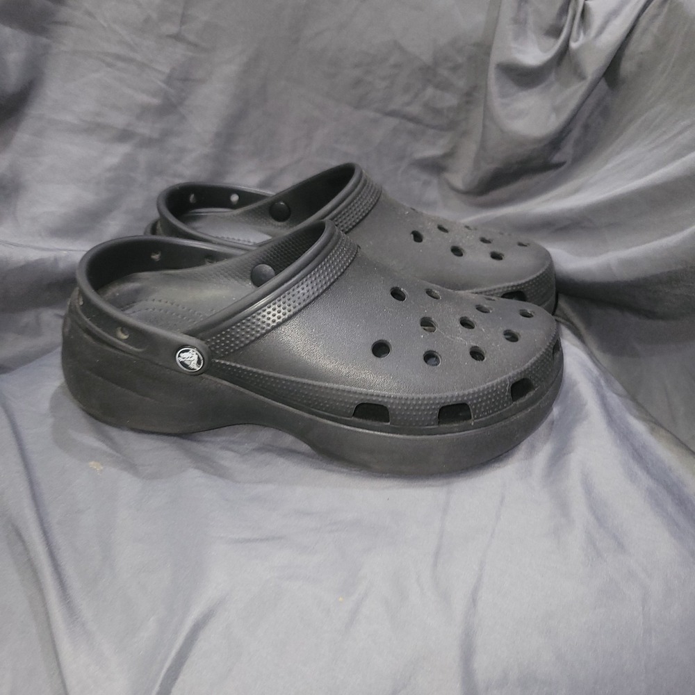 Crocs Classic Platform Clogs Womens Size 11 Black Comfort Slip On Shoes